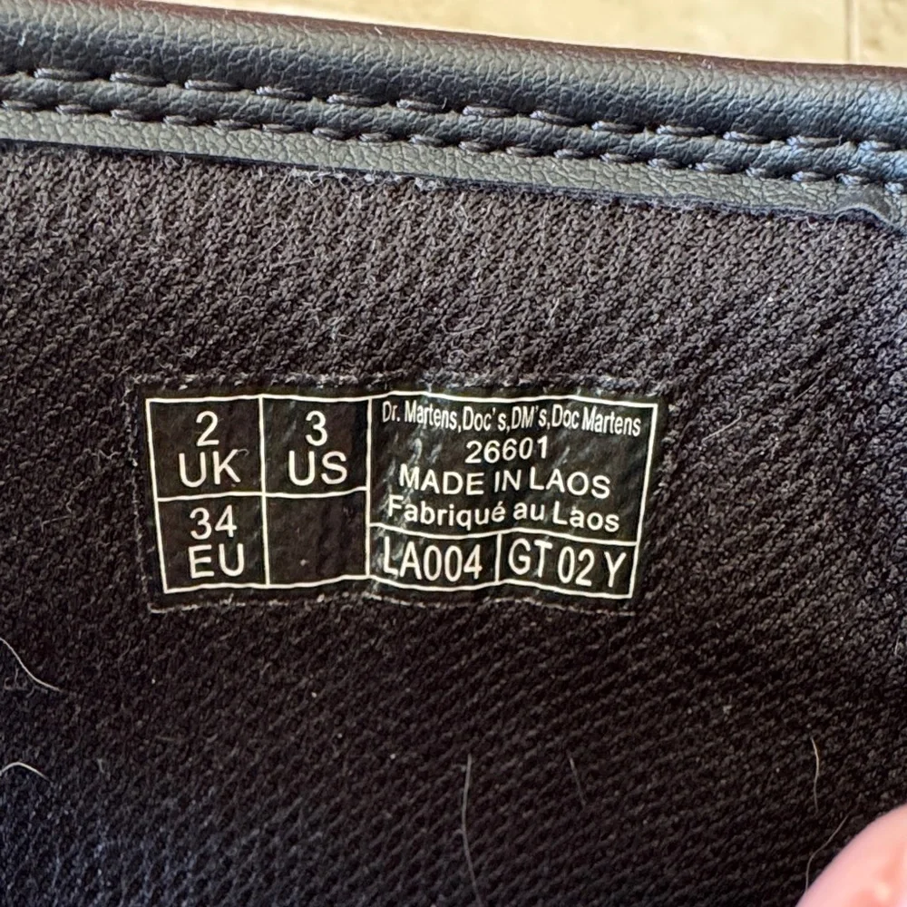 Dr. Martens Kids Pink Lace-Up Boots - Picture 4 of 9